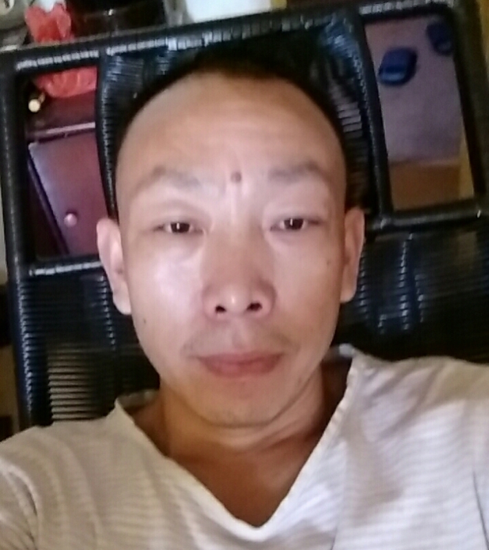 寻爱的第一张照片--达州闪婚服务中心